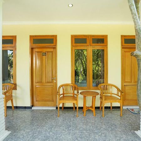 Oyo 522 Majapahit Homestay Syariah 2 Banyuwangi  Exterior photo