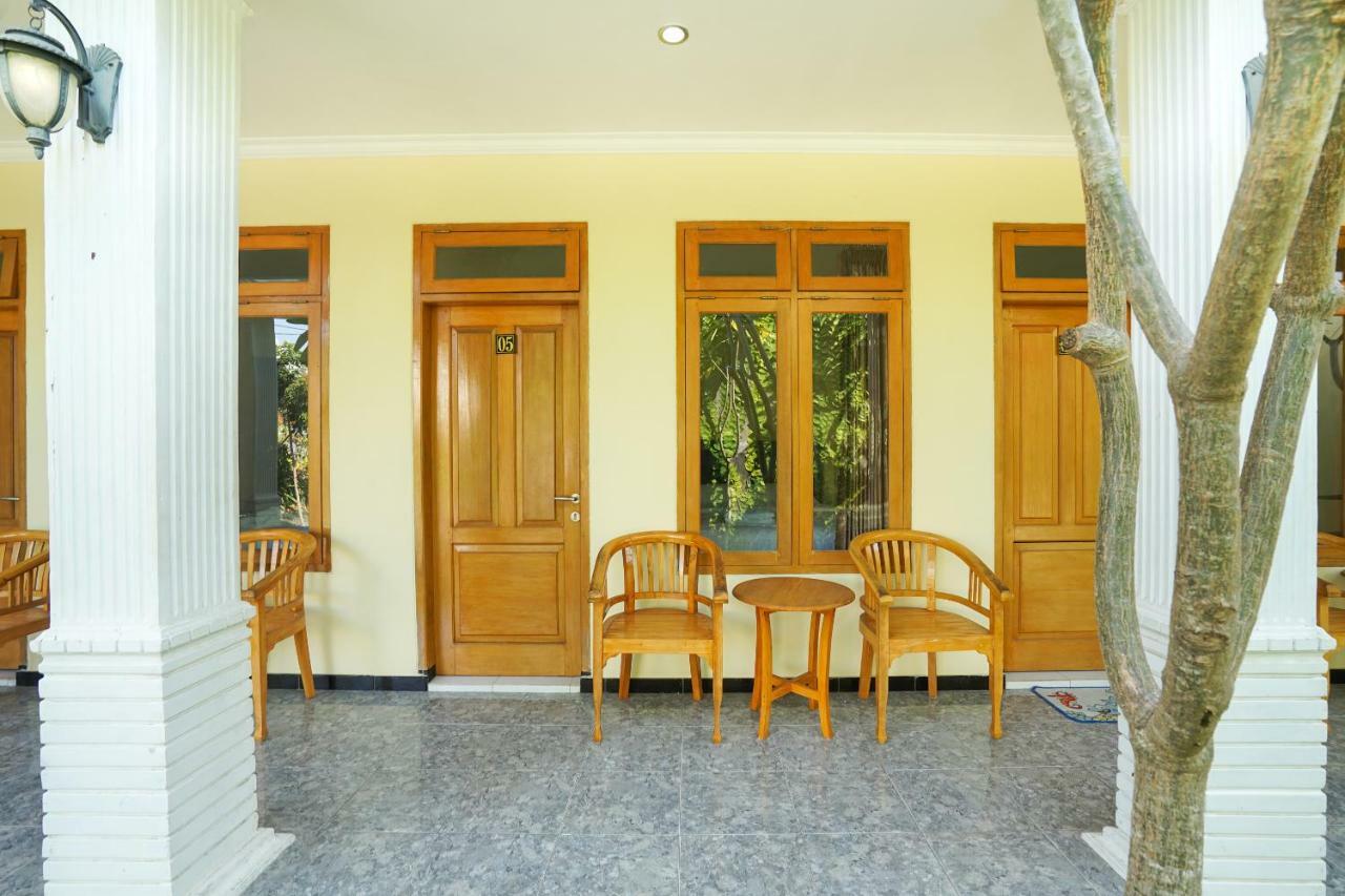 Oyo 522 Majapahit Homestay Syariah 2 Banyuwangi  Exterior photo