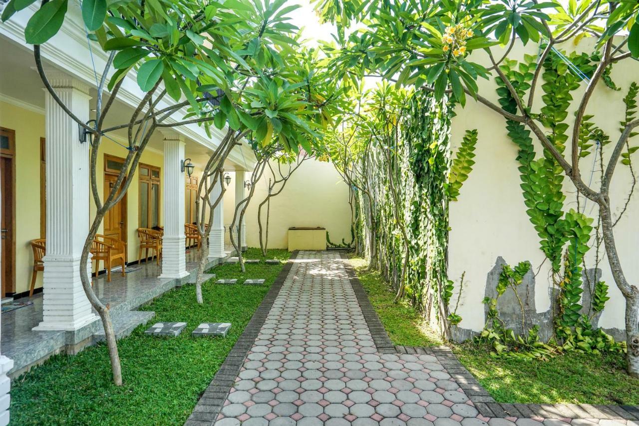 Oyo 522 Majapahit Homestay Syariah 2 Banyuwangi  Exterior photo