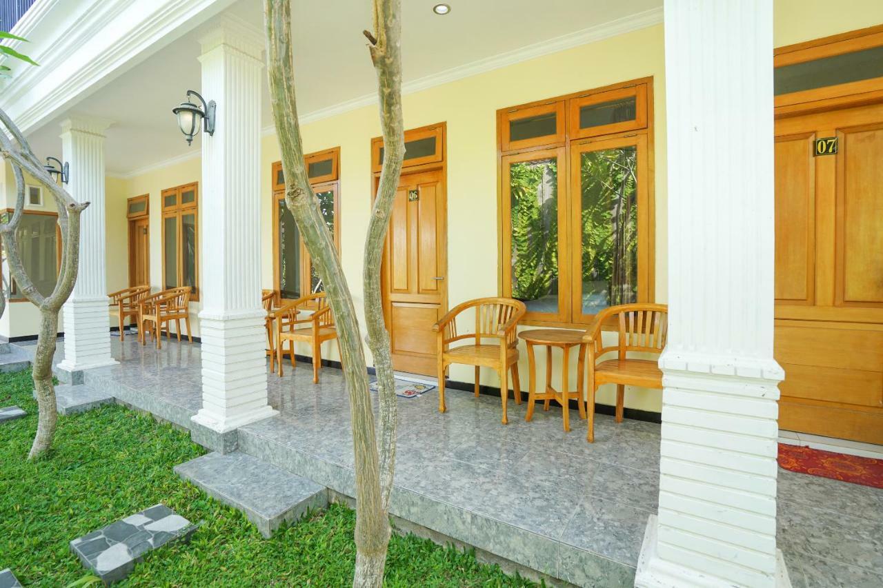 Oyo 522 Majapahit Homestay Syariah 2 Banyuwangi  Exterior photo